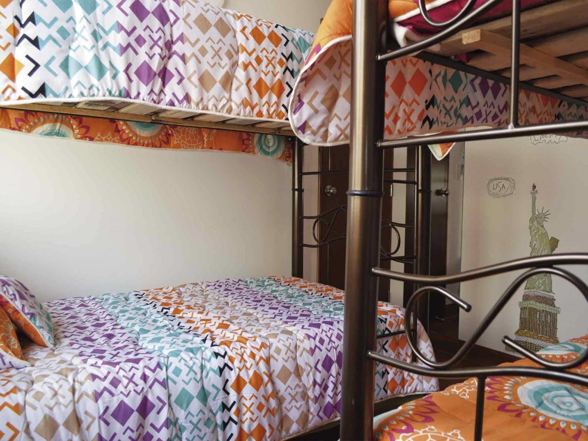 בוגוטה Urbana Hostel מראה חיצוני תמונה